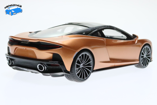 McLaren GT 2019 kupfer metallic mit Vitrine | GT-Spirit | 1:18