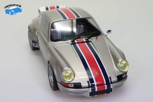 Porsche 911 RSR  Solido 1:18