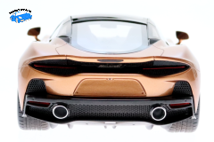McLaren GT 2019 kupfer metallic mit Vitrine | GT-Spirit | 1:18