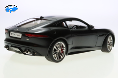 Jaguar F-Type R Coupe 2015 matt schwarz | Autoart | 1:18