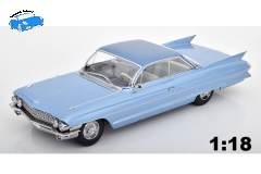 Cadillac Series 62 Coupe DeVille 1961 hellblau-metallic/blaumetallic | KK-Scale | 1:18